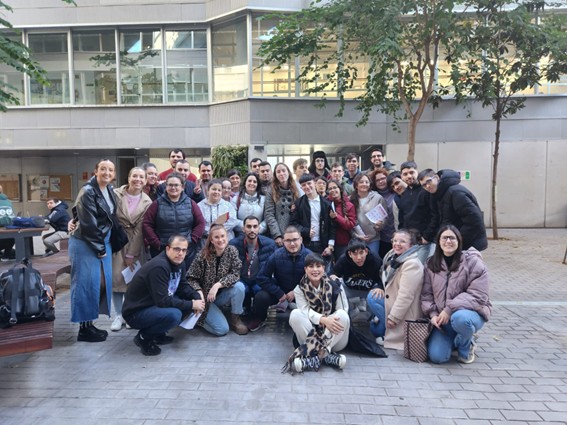 Foto de grupo de los alumnos del Programa UniDiversidad en la Universidad de Sevilla