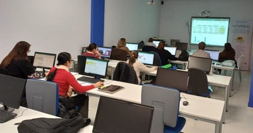 Estudiantes en una clase