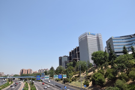 Foto de la sede de ILUNION vista desde la M30