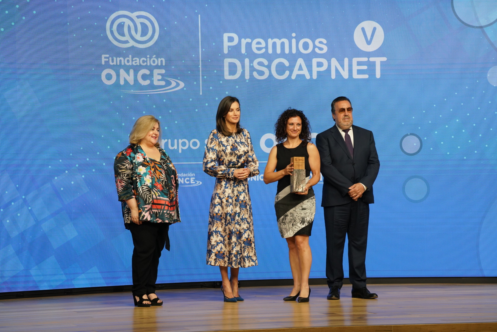 Imagen de la recogida del galardón