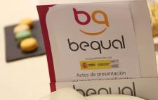 Foto de un folleto de Bequal