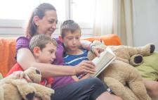 Familia de la Asociación de Padres de Niños con Cáncer de Aragón (ASPANOA)