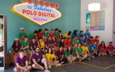 Foto de grupo de participantes en uno de los campamentos Ga11y
