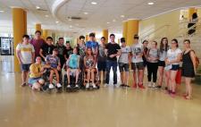 Pablo Ariza junto con otros estudiantes en una actividad del Campus Inclusivo