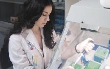 Foto de Guadalupe en el laboratorio