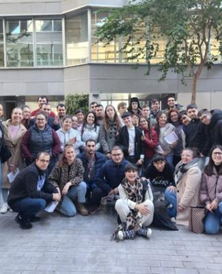 Foto de grupo de los alumnos del Programa UniDiversidad en la Universidad de Sevilla