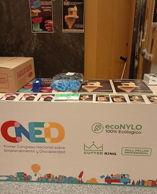 Foto del estand de Econylo en el I Congreso Nacional de Emprendimiento y Discapacidad 