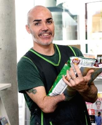 Foto de un trabajador de Ilunion. Foto cedida por Jorge Villa