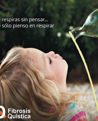 Imagen de una niña ante un globo inflado y la siguiente leyenda: Yo solo pienso en respirar.