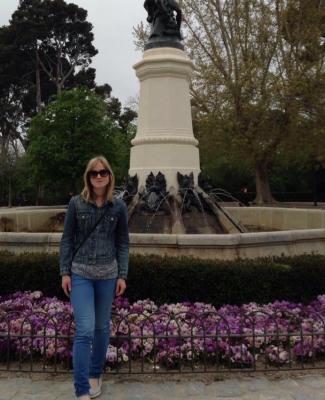 Imagen de Ines en el parque de El Retiro