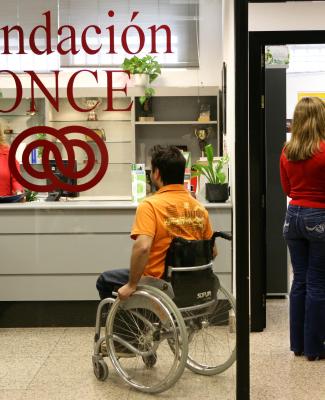 Foto del Departamento de Atención Externa con trabajadores